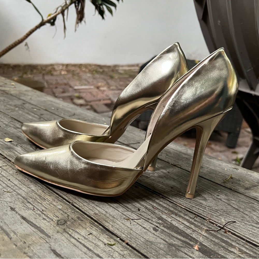 Gold pointy toe pumps -only sold in the UK